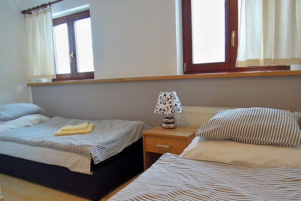 Ubytování - Lipno - Penzion ve Frymburku - apartmán č.3 - dvoulůžkový pokoj